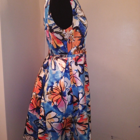 Something in Mind (XS / 4) - Picture 6 of 12